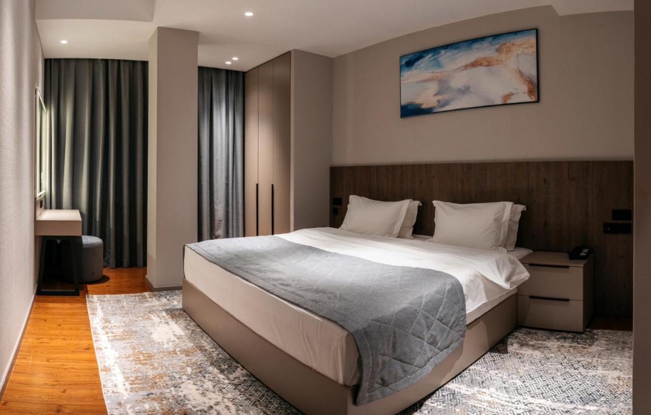Raavah Aparthotel Алматы Экстерьер фото